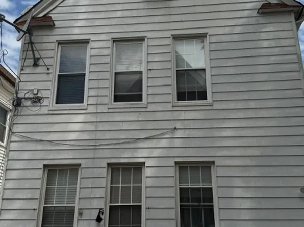 22 E 4Th St, Bayonne City, NJ 07002