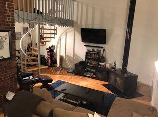 15 S Bank St #4022, Philadelphia, PA 19106