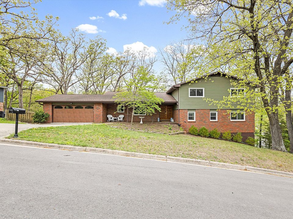1st image of 1401 Ridgemont Ct