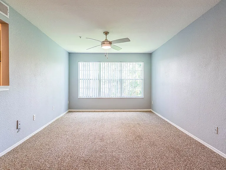 Coastline Cove Apartment Homes — Photo 13