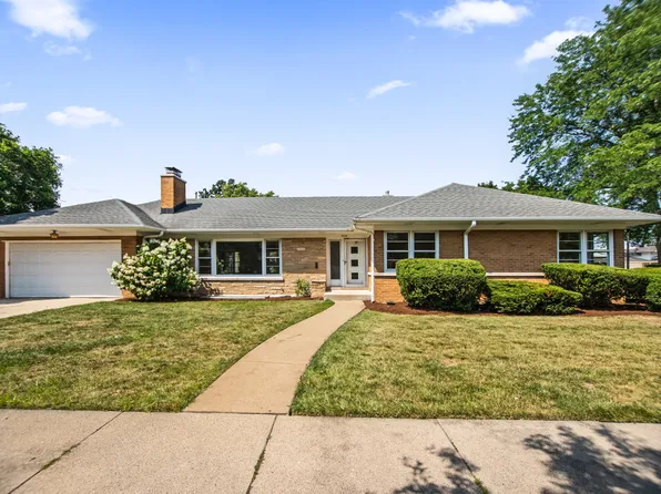 4600 Greenwood St, Skokie, IL 60076