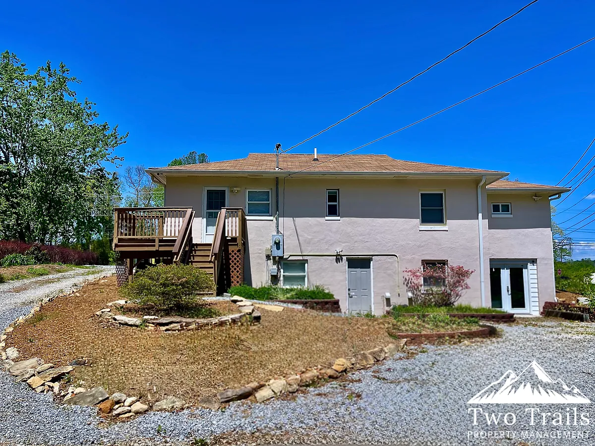 Building Photo - 416 Allen Rd
