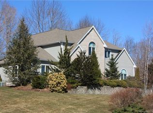 21 Noah Ln, Tolland, CT 06084