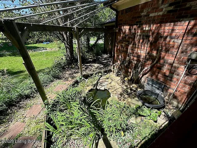 401 Embry Villa Dr — Photo 16
