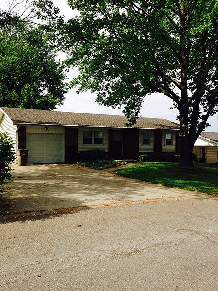 1st image of 2119 Brink Ave