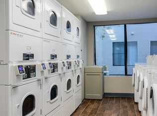 900 S Irolo St #209, Los Angeles, CA 90006