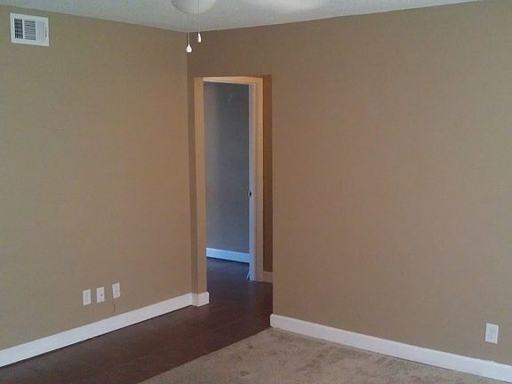 3rd image of 6611 Southpoint St APT 112