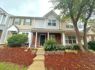 4249 Orange Tree Ct, Charlotte, NC 28215