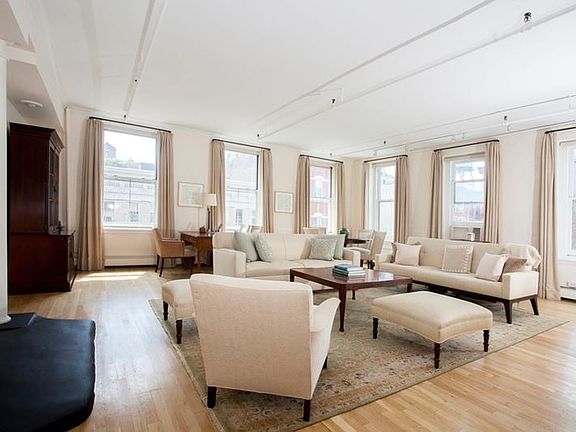 3rd image of 426 West Broadway