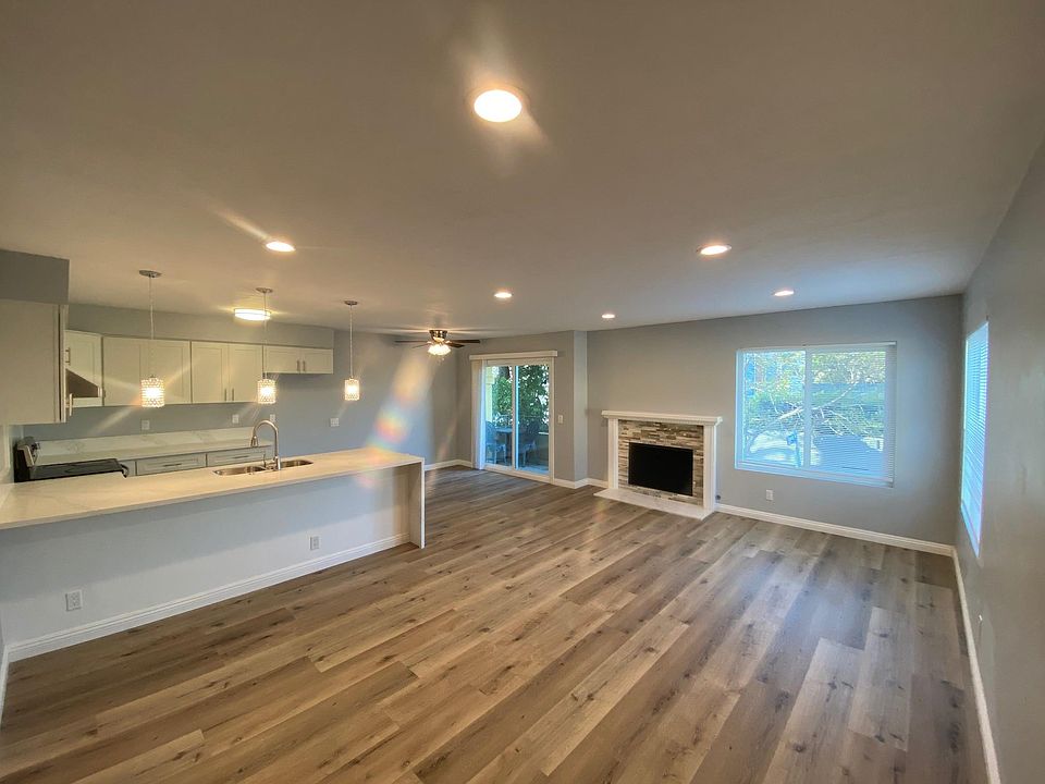 1st image of 2429 Ocean Ave #2