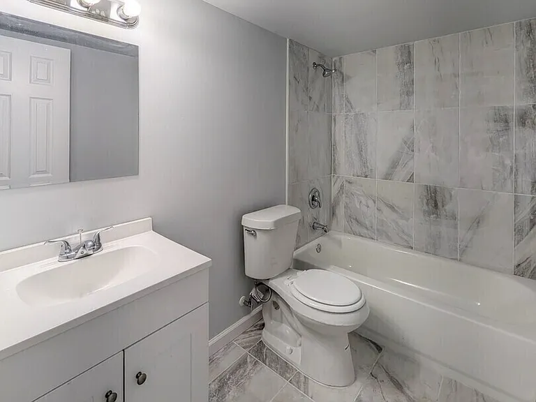 5644 Windermere Dr — Photo 6