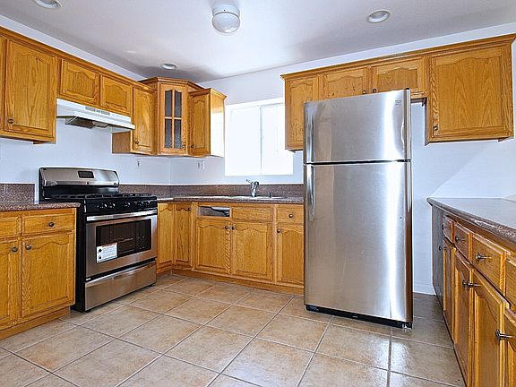 4th image of 11210 S Budlong Ave