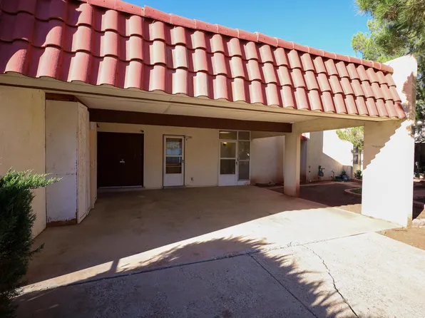 632 Carmel Rd, Rio Communities, NM 87002