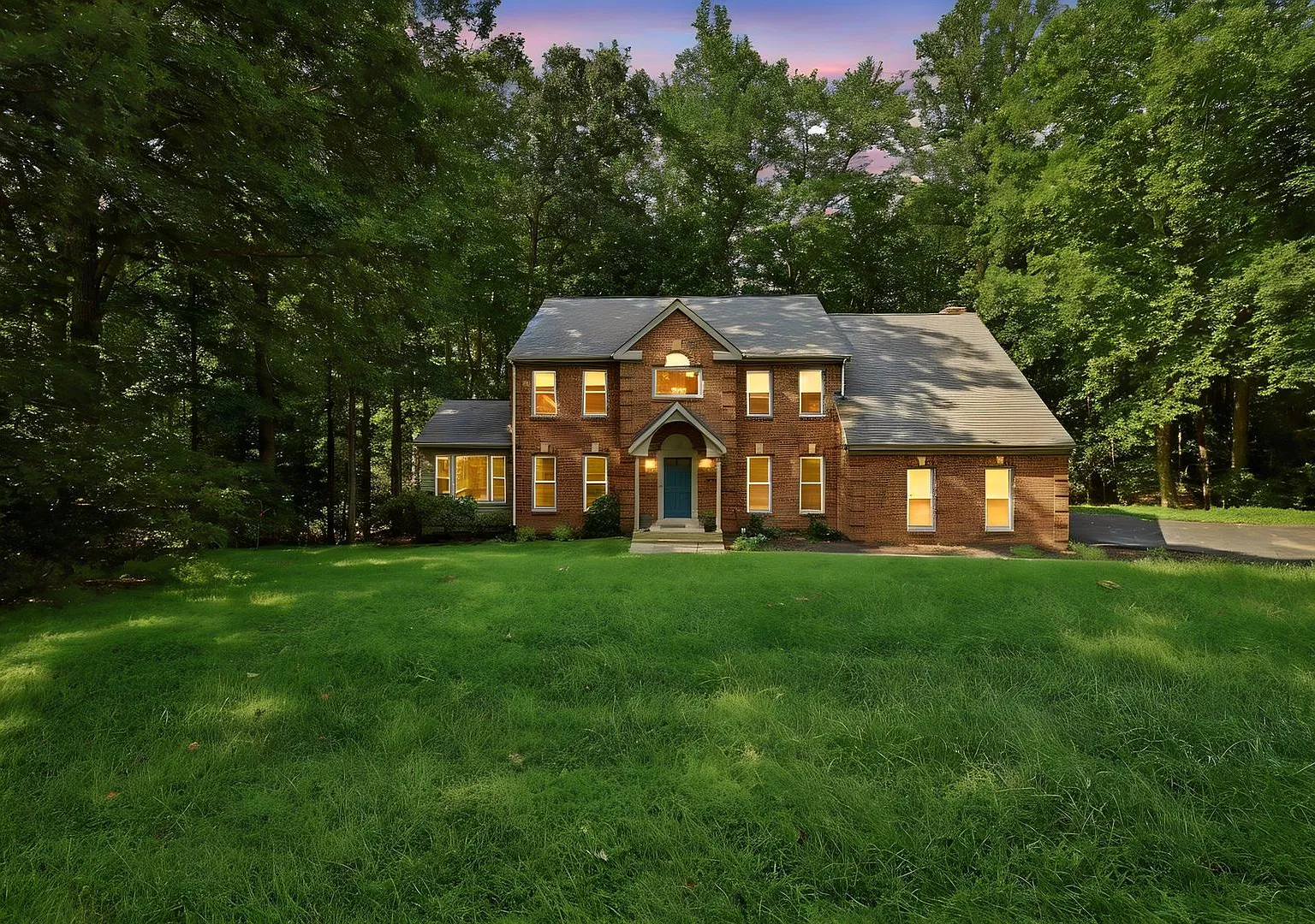 2 English Hills Dr — Photo 3