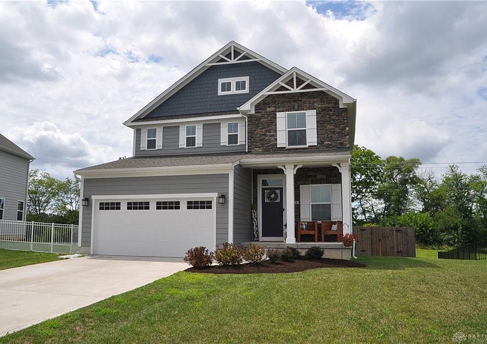 1st image of 883 Cedar Grove Dr