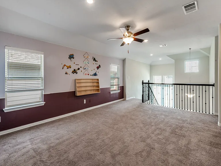 2152 Bailey St — Photo 12