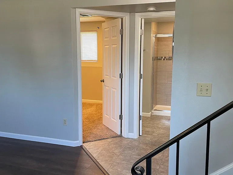 E Progress Cir S — Photo 22