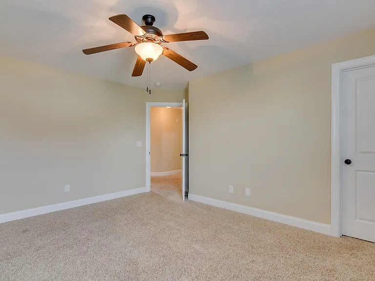 5458 Everlook Cir — Photo 4
