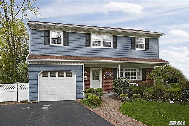 1st image of 16 Adams Ct