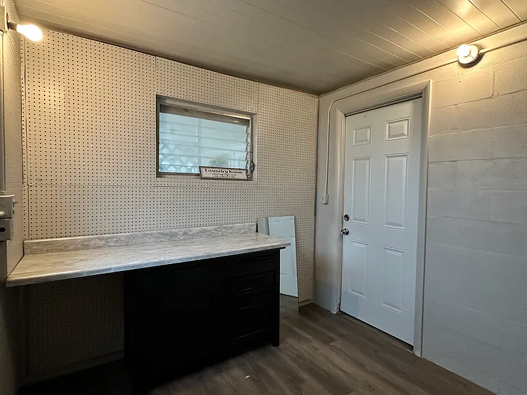 5004 Oakland Hills Ave — Photo 20