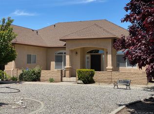 18130 Flare Dr, Tehachapi, CA 93561