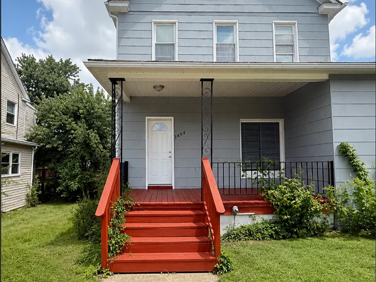 2604 Hamilton Ave — Photo 1