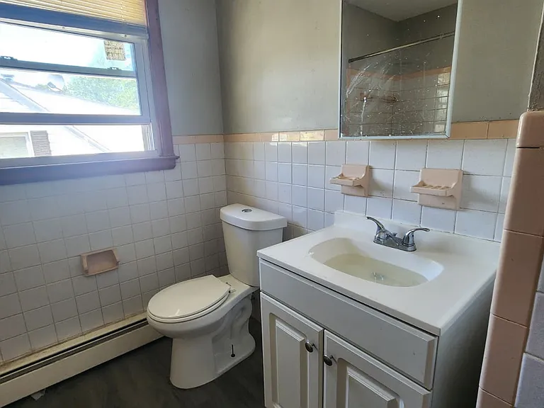 127 Warner St #22 — Photo 10