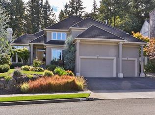 11510 SE Highland Loop, Clackamas, OR 97015
