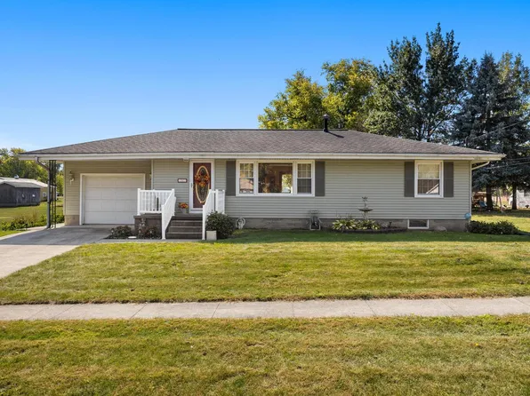 107 E Hickory St, Chatsworth, IL 60921