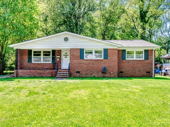 3958 Sheffield Dr, Charlotte, NC 28205