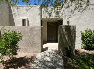 871 E Arenas Rd #871, Palm Springs, CA 92262
