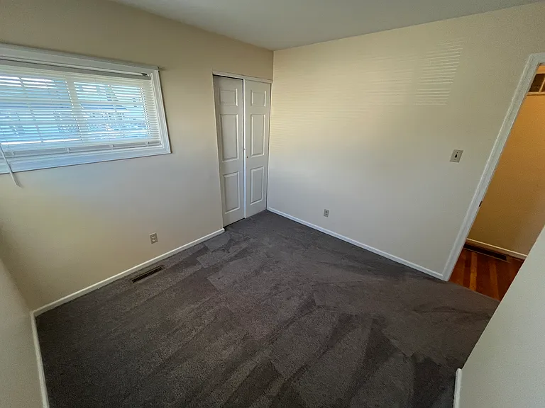 44 Lynch Farm Dr — Photo 9