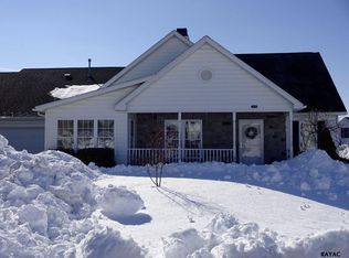 2150 Knob Hill Rd, York, PA 17403