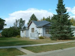 116 S Delaware St, Conrad, MT 59425