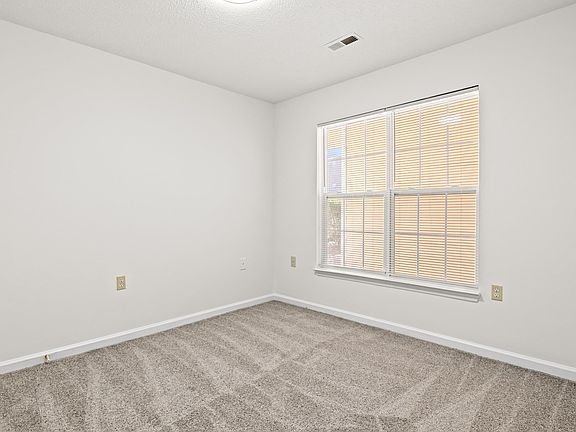 2nd image of 4243 Villas Dr. #502
