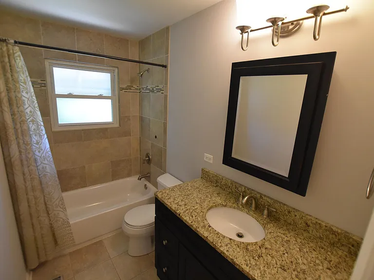 7852 Sprucewood Ave — Photo 25