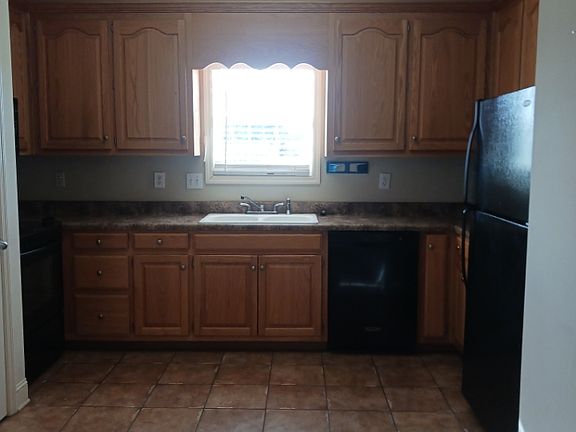 5th image of 753 Homer Nance Rd #753