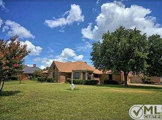 616 Azalea Ct, Forney, TX 75126