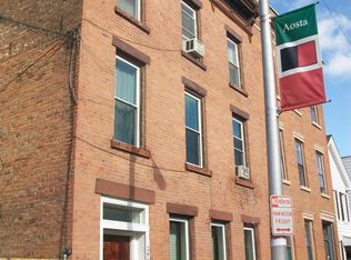 295 4th St, Troy, NY 12180