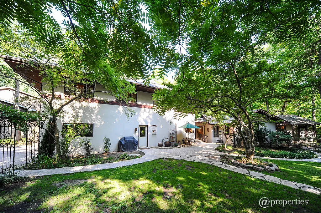 474 Cedar Ave photo 1