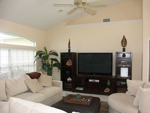 4th image of 111 Gulfport Ct