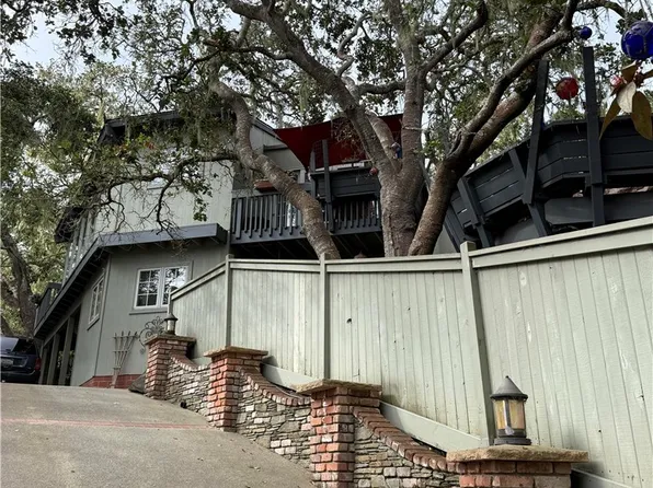 1987 Dorking Ave, Cambria, CA 93428