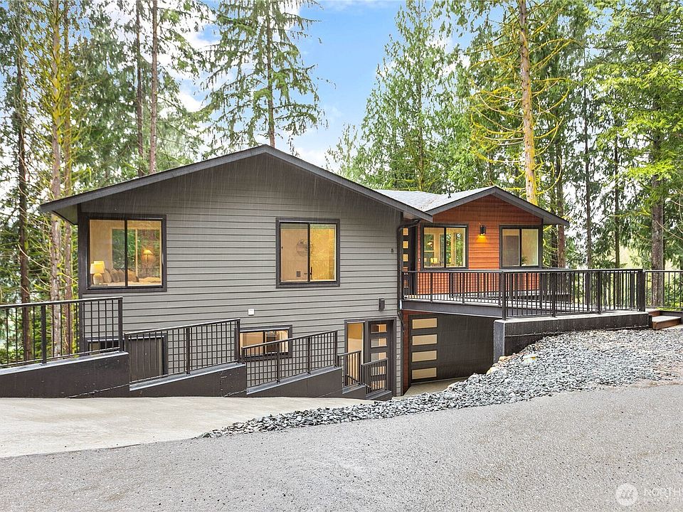 1st image of 8 Valley View Circle