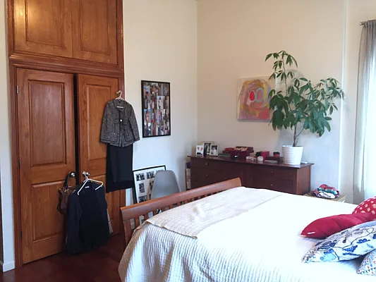 Rented by Salizzoni Realty | media 27