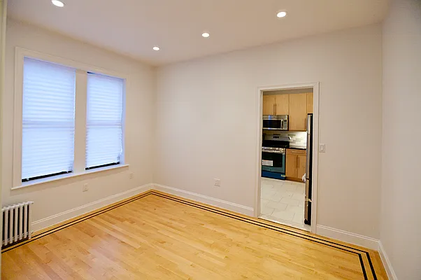 Rented by Pearl Estates | media 17