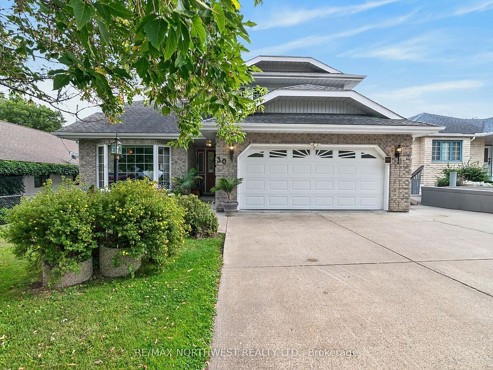 1st image of 30 Sandstone Pl