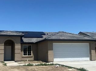 6700 Tulia Ln, Bakersfield, CA 93313