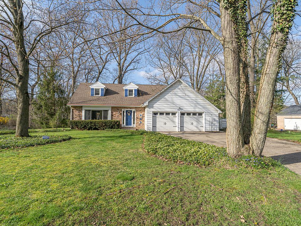 1st image of 493 E Hamilton Ln