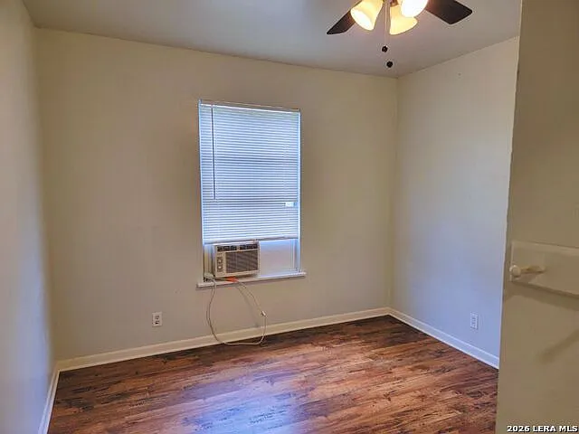 622 Bexar Dr — Photo 7