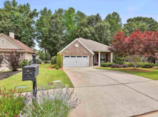 10 Mossy Rock Ct, Newnan, GA
